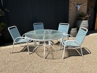 Patio set