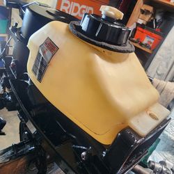 Merciry 2stroke 2.5.. outboard motor
