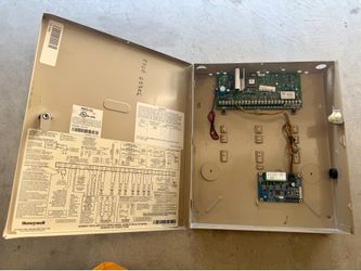 Honeywell VISTA-20P Ademco Control Panel, PCB in Aluminum Enclosure