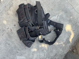 Black Tool Bag Vest with Multiple Pockets