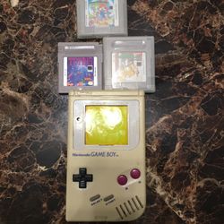 Game Boy With 3 Games