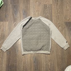 Nike Quilted Pullover Medium Sweatshirt Gray Crew Neck Long Sleeve Lightweight Zipper M
