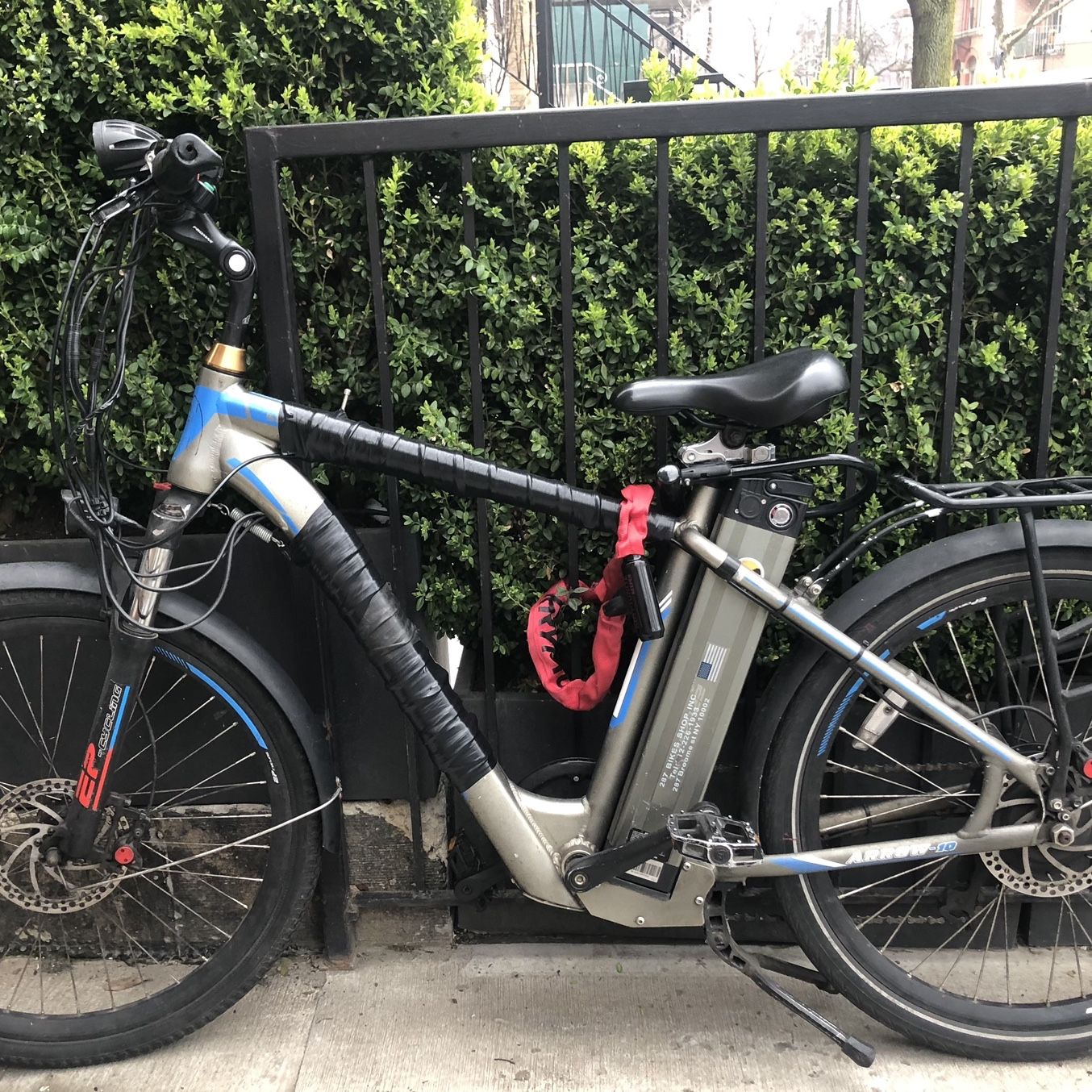 Arrow 10 electric bike price sale