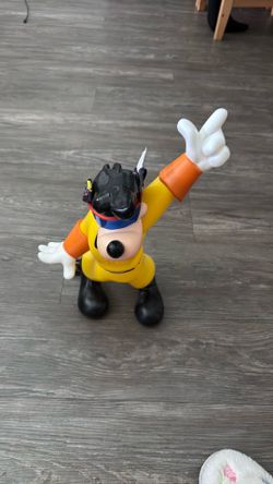 Max Powerline Popcorn Bucket