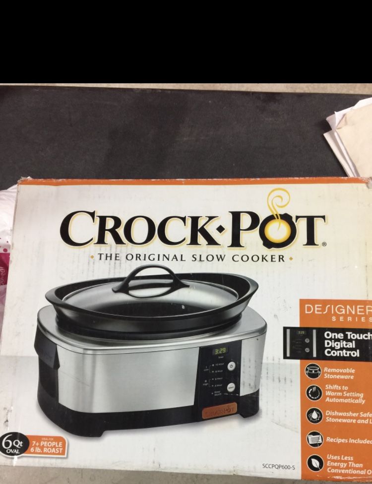 Crock pot it’s a 6 q. For seven people