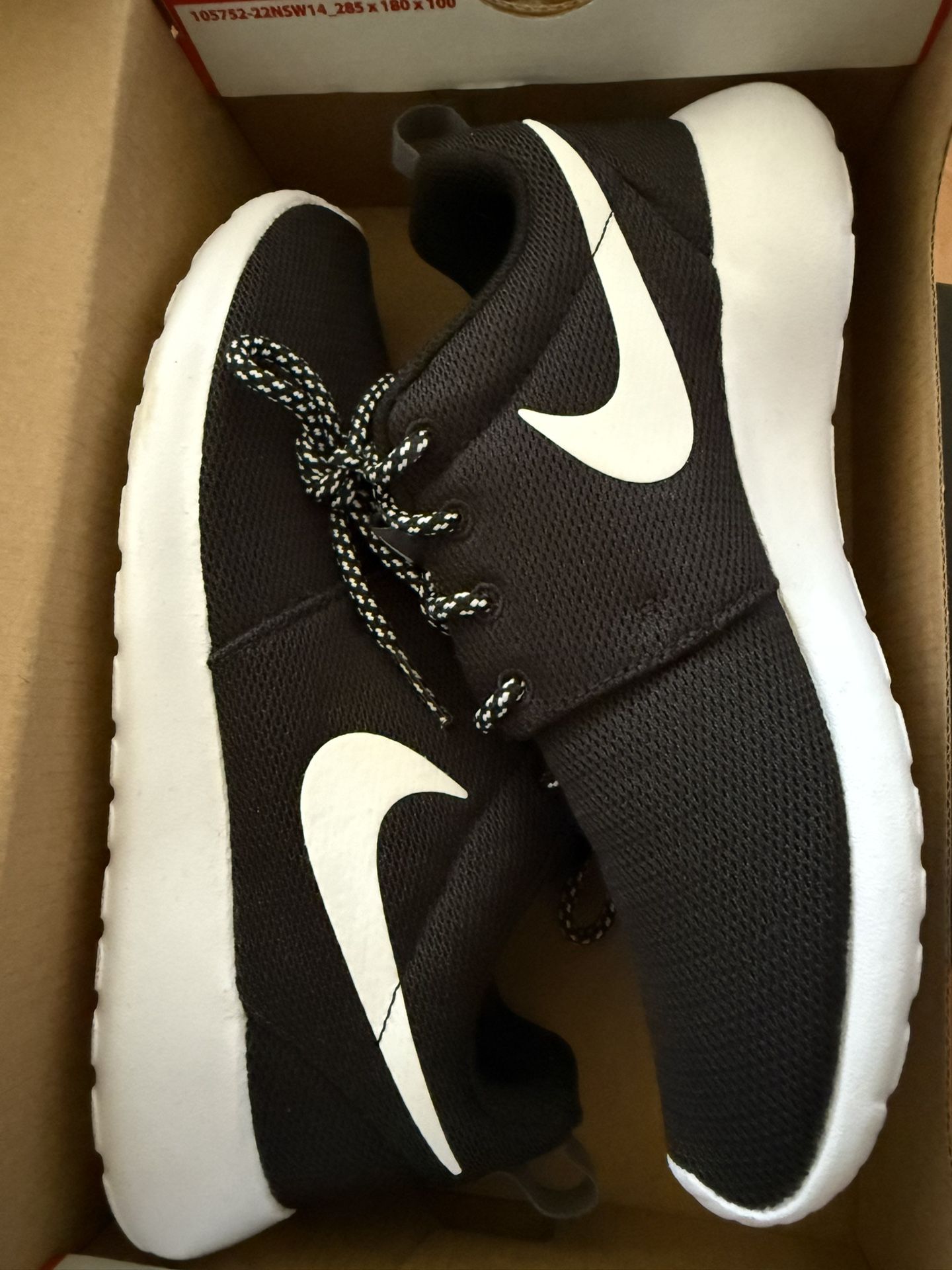 nike roches
