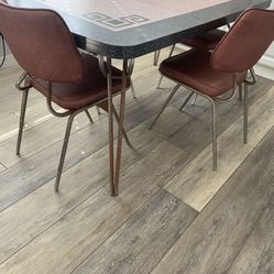 Vintage original 50’s Dining table W/ 4 Chairs