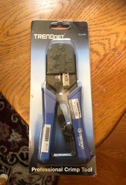 Ethernet crimp tool
