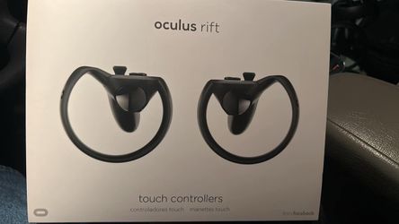 Oculus rift semi nuevo solo se usó 3 veces