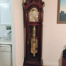 Howard Miller Edinburg Grandfather Floor Clock 