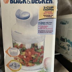 Brand New Black & Decker 3 Cup Chopper Model Ehc 650 New Inbox