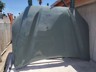 Toyota Tundra Hood 2022-2026 OEM