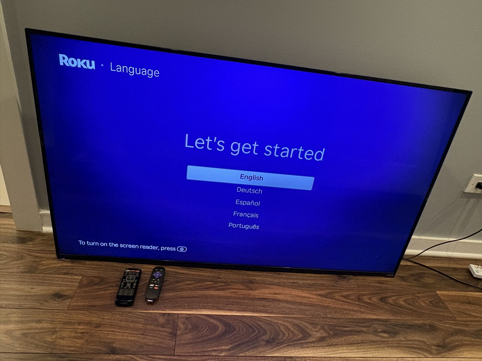 55 Inch Vizio TV With Roku (no Stand) E550i-B2