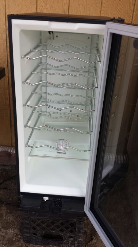 Uline wine cooler ..uln -15BWC-00
