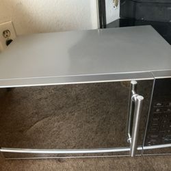 Microwave 1000 Watts 