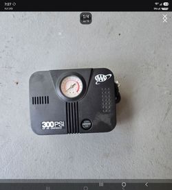 AAA tire inflator compressor like new