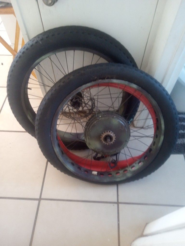 48 Volt 1500 Watt Fat Tire Motor and front rim
