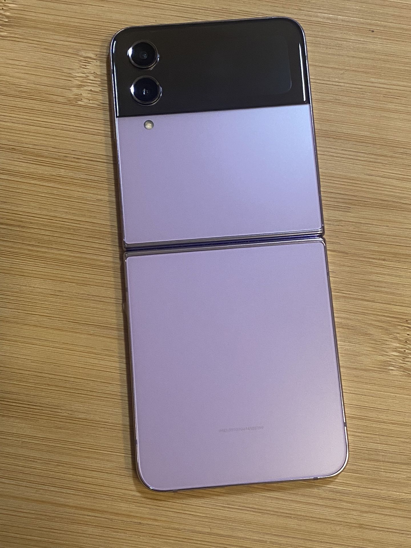 Galaxy Flip 4 Fully Unlocked