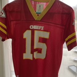 Reebok  Youth Kansas City Chiefs Jersey. Very Nice.  