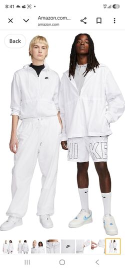 Women's nike windbreaker size medium new