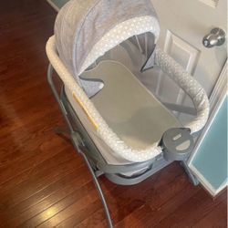 Graco® DreamMore™ 3-in-1 Portable Bassinet & Travel Crib, Beau
