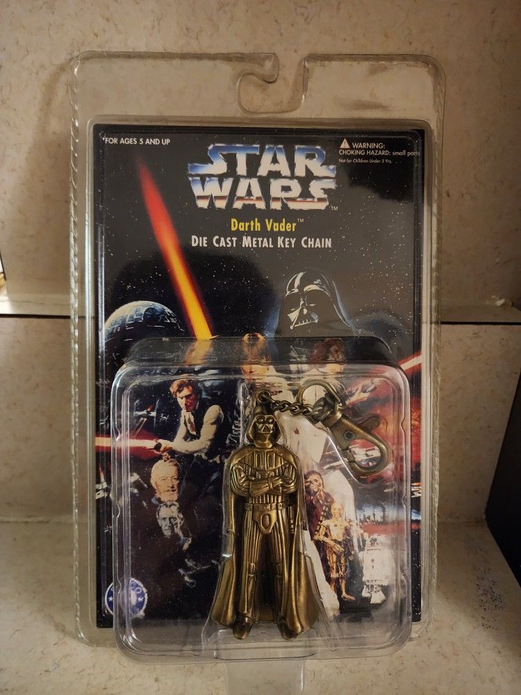DARTH VADER KEY CHAIN