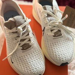 Nike Tennis Shoes Size 6 1/2