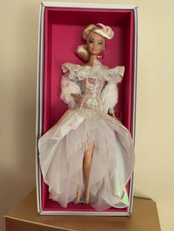 Barbie Shop Open