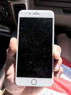 iPhone 7 Plus 64gb Verizon. Doesn’t turn on. My girlfriend dropped it and now it won’t turn on??