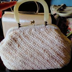 Hermosa Cartera Estilo Bordeando 