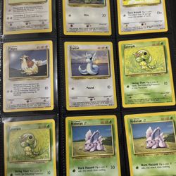 Pokémon Cards Vintage Binder Fossil, Base Set, Jungle, Rocket