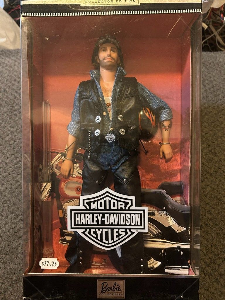 Title
1999 Harley-Davidson Ken Collector Edition Barbie Doll, Barbie 256p38, Ken doll