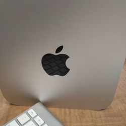 Apple desktop 