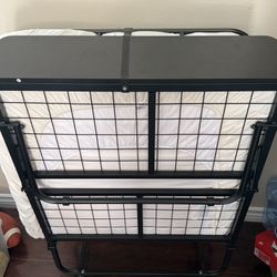 Foldable Bed 