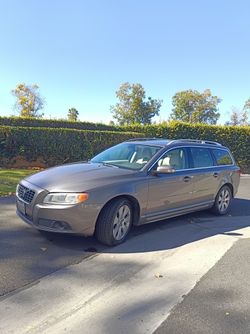 Volvo V70 2008, 84k miles