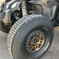 CAN AM x3 TENSOR TIRES + METHOD WHEELS