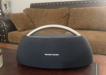 Harmon/Kardon Portable Speaker