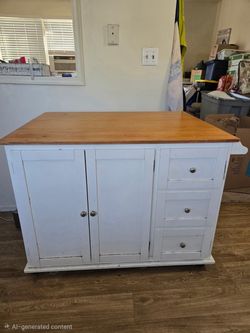 Kitchen island storage