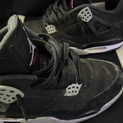 Jordan 4s