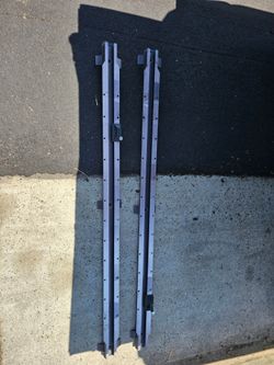 GM cargo management system side rails