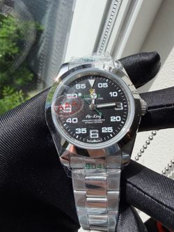Hand watch