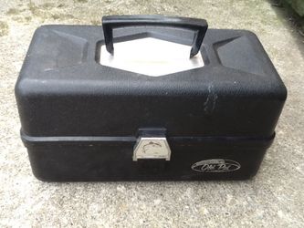 Vintage Old Pal Tackle Box.