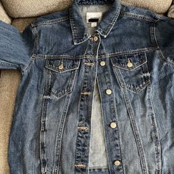 Old Navy Jean Jacket - Size M