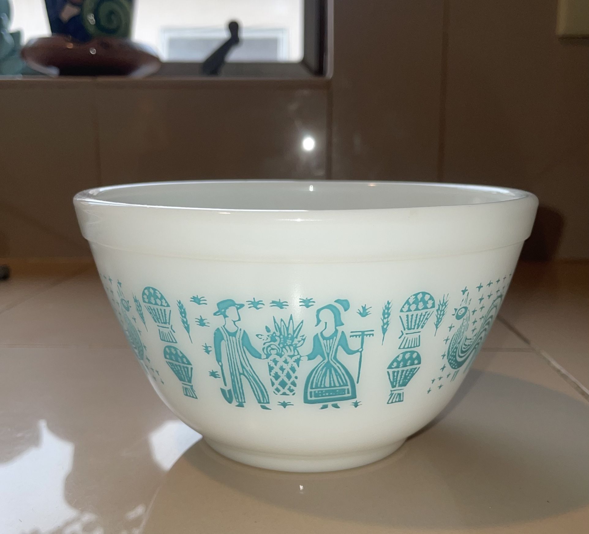 Vintage Pyrex Small Bowl Amish Butterprint