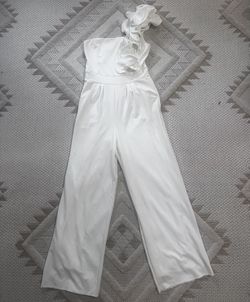 Women’s white jumpsuit size large 