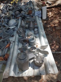 Chainlink Hardware. See all pictures ! Some new,one never used , others used and clean