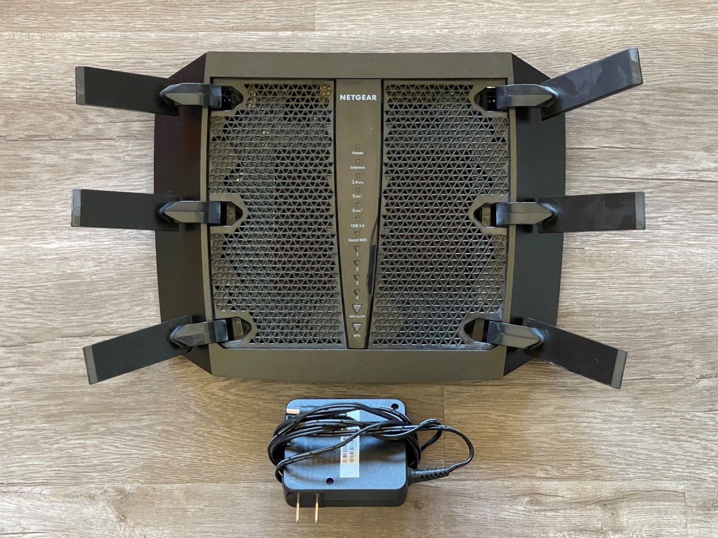 NETGEAR Nighthawk X6S AC3000 Tri-Band WiFi Router
