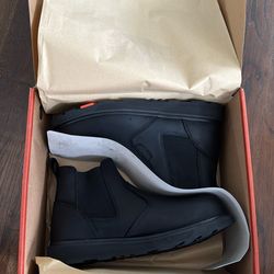 Brunt Work Boots w/ insoles included