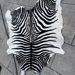 100% Authentic (Real) Animal fur Rugs 