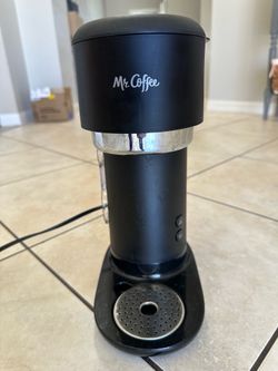 Mr. Coffee Single-Serve Iced and Hot Coffee Maker with Reusable Tumbler and Coffee Filter, Black